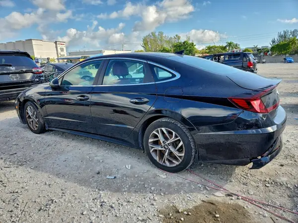 5NPEF4JA5MH104561 2021 HYUNDAI SONATA - Image 2