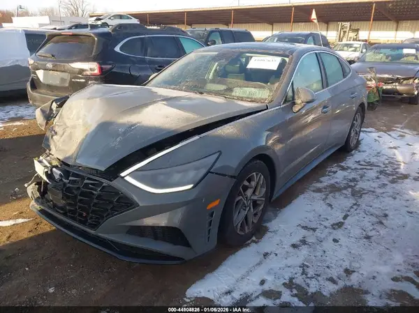 5NPEF4JA5MH119447 2021 HYUNDAI SONATA - Image 2