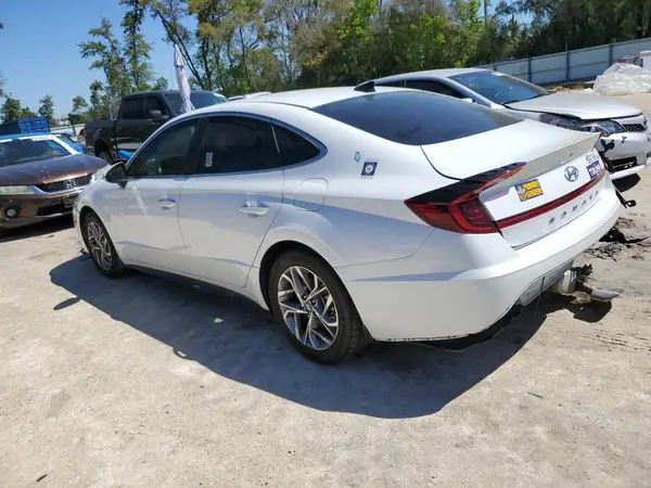 5NPEF4JA6LH021557 2020 HYUNDAI SONATA - Image 2