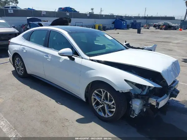 5NPEF4JA6MH089844 2021 HYUNDAI SONATA - Image 1