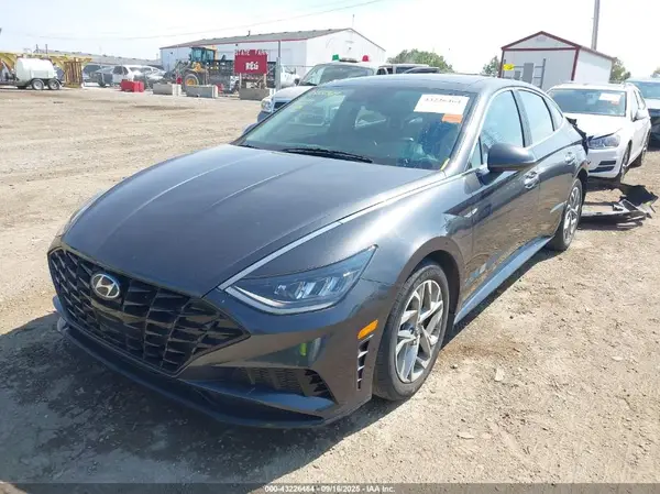 5NPEF4JA6MH093506 2021 HYUNDAI SONATA - Image 2