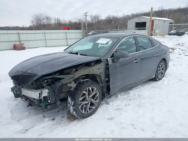 5NPEF4JA6MH116587 2021 HYUNDAI SONATA - Image 2