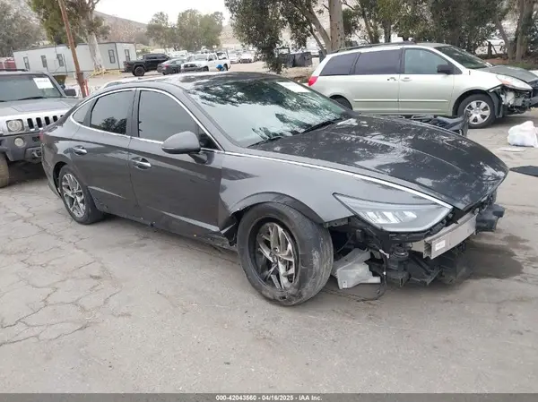 5NPEF4JA8LH017235 2020 HYUNDAI SONATA - Image 1