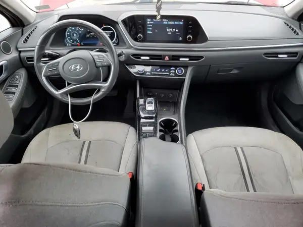 5NPEF4JA8MH099405 2021 HYUNDAI SONATA - Image 8