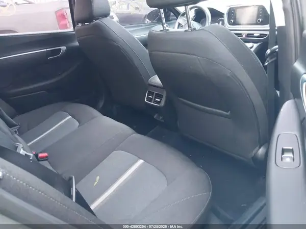5NPEF4JA8MH102268 2021 HYUNDAI SONATA - Image 8