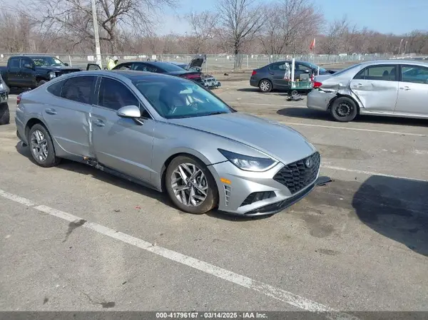 5NPEF4JA8MH108751 2021 HYUNDAI SONATA - Image 1