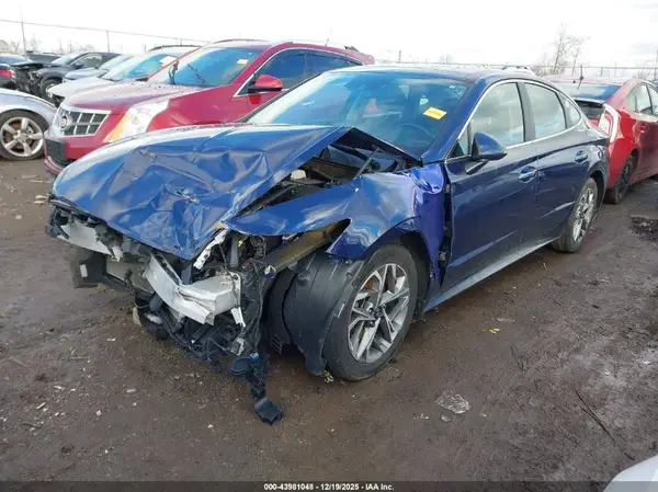 5NPEF4JA8MH110077 2021 HYUNDAI SONATA - Image 2
