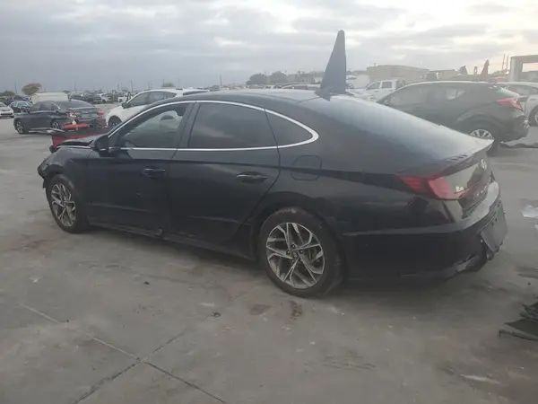 5NPEF4JA9MH080412 2021 HYUNDAI SONATA - Image 2
