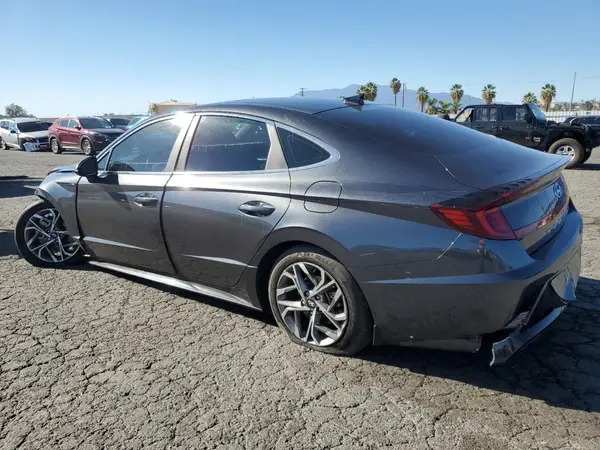 5NPEF4JA9MH084573 2021 HYUNDAI SONATA - Image 2
