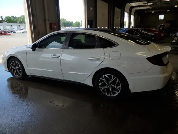 5NPEF4JA9MH086159 2021 HYUNDAI SONATA - Image 2