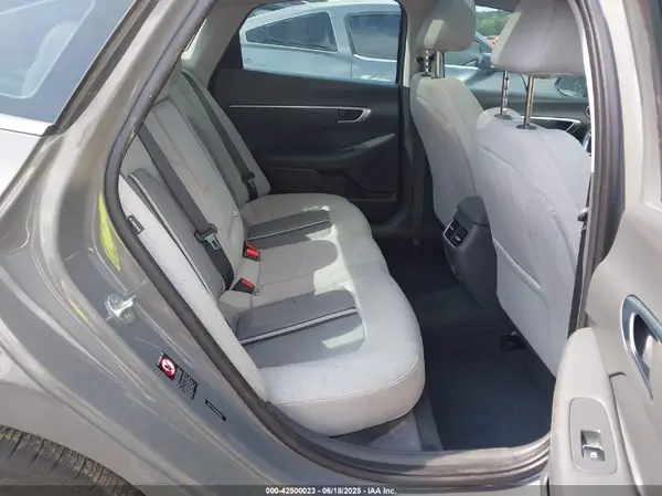 5NPEF4JA9MH086761 2021 HYUNDAI SONATA - Image 8