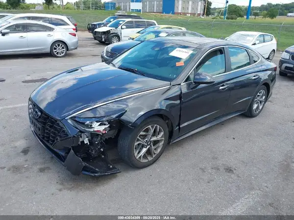 5NPEF4JA9MH092785 2021 HYUNDAI SONATA - Image 2