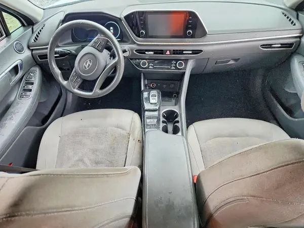 5NPEF4JAXLH053895 2020 HYUNDAI SONATA - Image 8