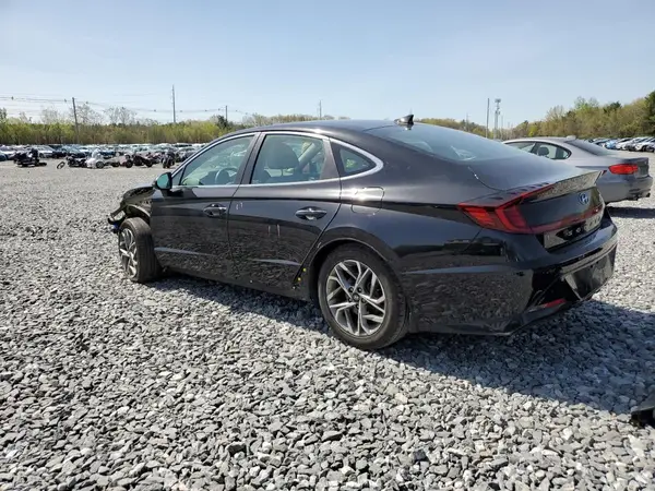 5NPEF4JAXMH121758 2021 HYUNDAI SONATA - Image 2