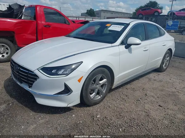 5NPEG4JA0MH078366 2021 HYUNDAI SONATA - Image 2