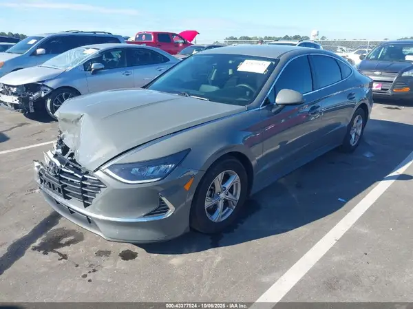 5NPEG4JA0MH081039 2021 HYUNDAI SONATA - Image 2