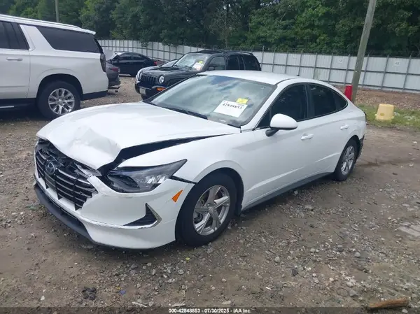 5NPEG4JA0MH121393 2021 HYUNDAI SONATA - Image 2