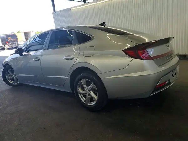 5NPEG4JA0NH133805 2022 HYUNDAI SONATA - Image 2