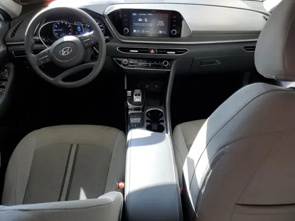 5NPEG4JA0NH143105 2022 HYUNDAI SONATA - Image 8