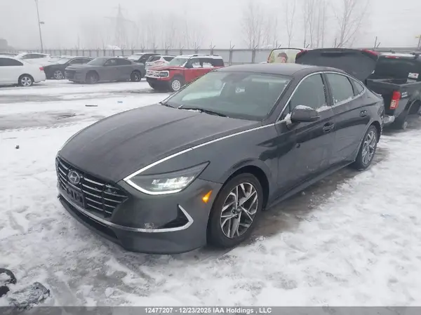 5NPEG4JA0NH144559 2022 HYUNDAI SONATA - Image 2