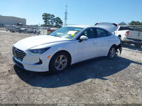 5NPEG4JA1LH038991 2020 HYUNDAI SONATA - Image 2