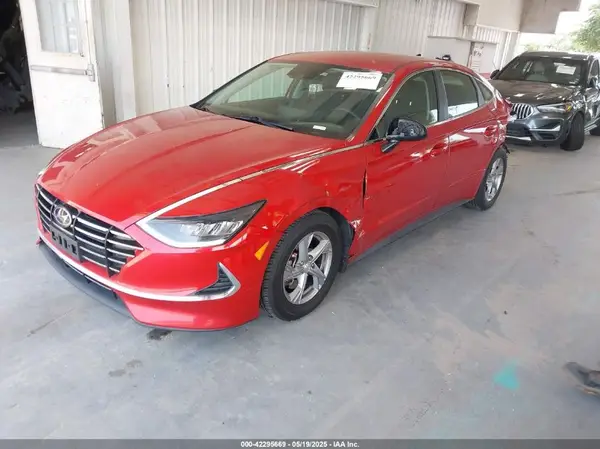 5NPEG4JA1MH075766 2021 HYUNDAI SONATA - Image 2