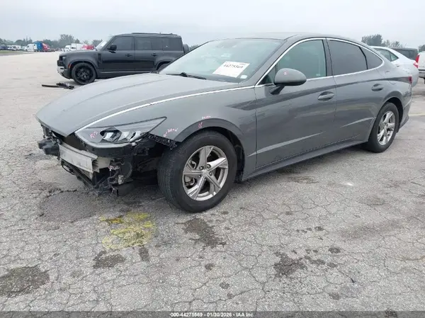 5NPEG4JA1MH086038 2021 HYUNDAI SONATA - Image 2