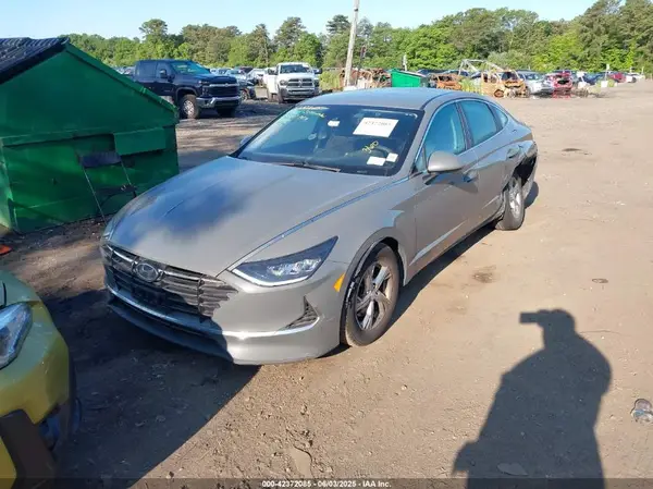 5NPEG4JA1MH105865 2021 HYUNDAI SONATA - Image 2