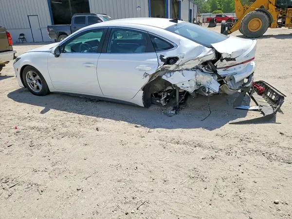 5NPEG4JA1MH112394 2021 HYUNDAI SONATA - Image 2