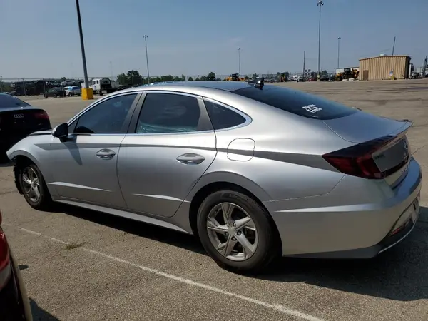 5NPEG4JA1MH113979 2021 HYUNDAI SONATA - Image 2