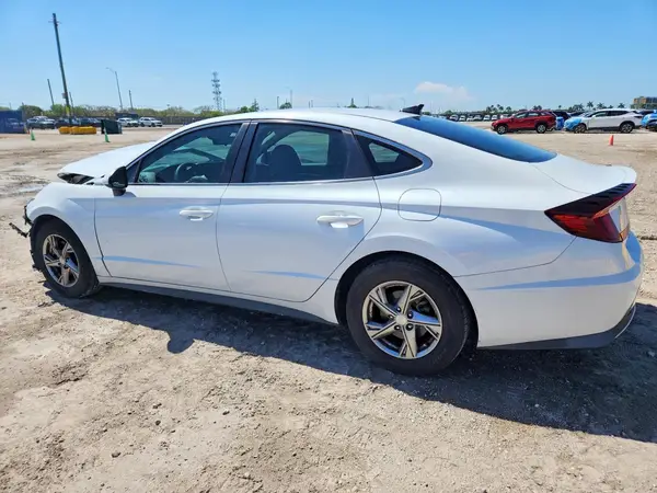 5NPEG4JA1MH125954 2021 HYUNDAI SONATA - Image 2