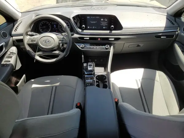5NPEG4JA2LH025876 2020 HYUNDAI SONATA - Image 8