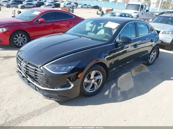 5NPEG4JA2MH064825 2021 HYUNDAI SONATA - Image 2