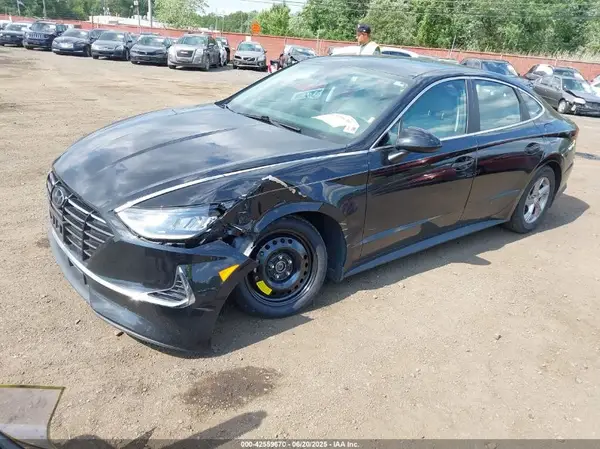 5NPEG4JA2MH091247 2021 HYUNDAI SONATA - Image 2