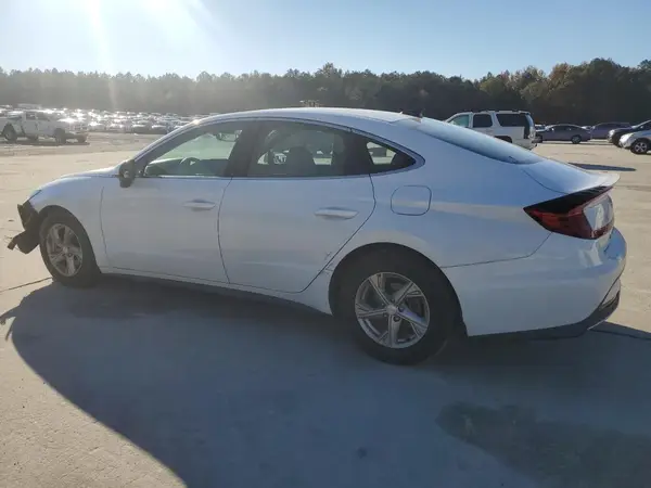 5NPEG4JA2MH098229 2021 HYUNDAI SONATA - Image 2