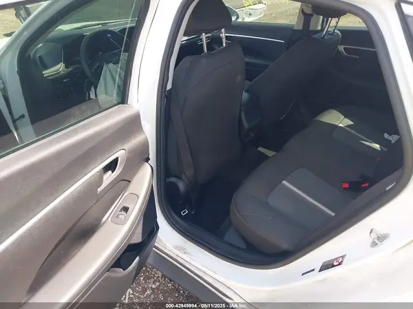 5NPEG4JA2MH103669 2021 HYUNDAI SONATA - Image 8