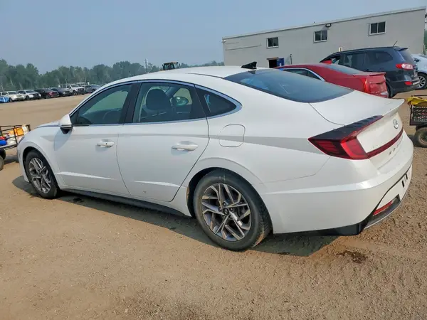 5NPEG4JA2MH104370 2021 HYUNDAI SONATA - Image 2