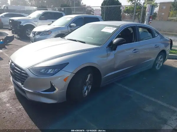 5NPEG4JA2MH108659 2021 HYUNDAI SONATA - Image 2