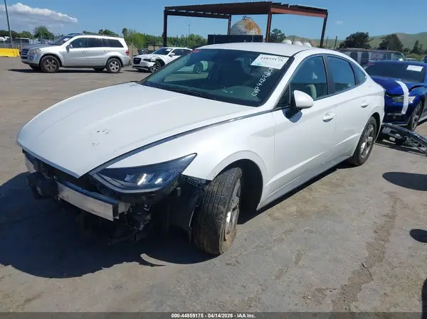 5NPEG4JA2MH109648 2021 HYUNDAI SONATA - Image 2