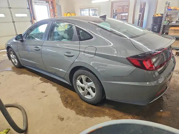 5NPEG4JA2MH112842 2021 HYUNDAI SONATA - Image 2