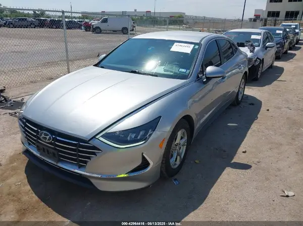 5NPEG4JA2MH113991 2021 HYUNDAI SONATA - Image 2