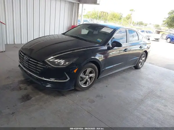 5NPEG4JA2MH116888 2021 HYUNDAI SONATA - Image 2