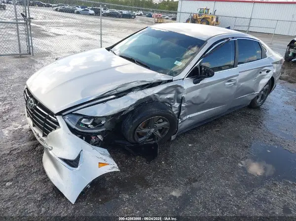 5NPEG4JA2MH124814 2021 HYUNDAI SONATA - Image 2
