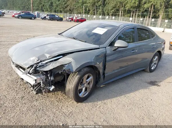 5NPEG4JA2MH126899 2021 HYUNDAI SONATA - Image 2