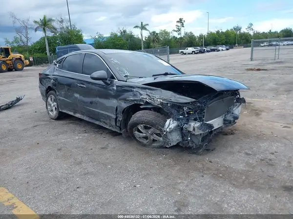 5NPEG4JA2NH143655 2022 HYUNDAI SONATA - Image 1