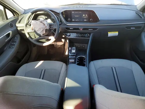 5NPEG4JA2NH144742 2022 HYUNDAI SONATA - Image 8