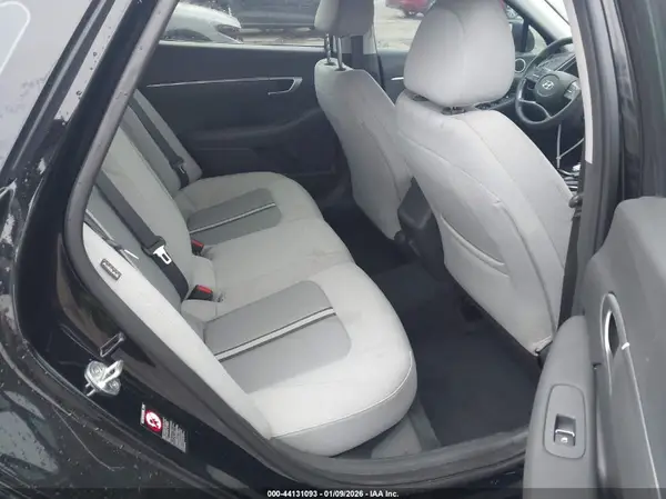 5NPEG4JA2NH146555 2022 HYUNDAI SONATA - Image 8