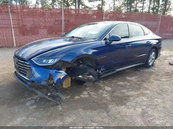 5NPEG4JA3LH015678 2020 HYUNDAI SONATA - Image 2