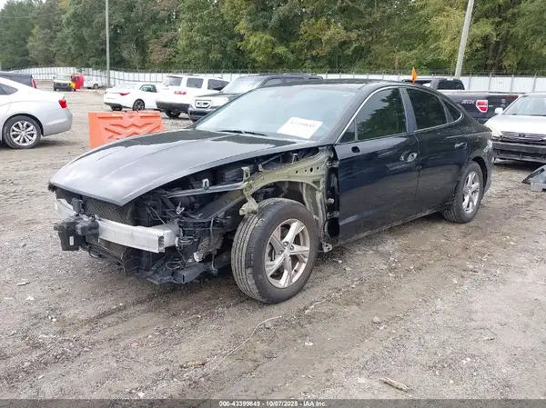 5NPEG4JA3MH064817 2021 HYUNDAI SONATA - Image 2