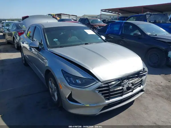 5NPEG4JA3MH093735 2021 HYUNDAI SONATA - Image 1